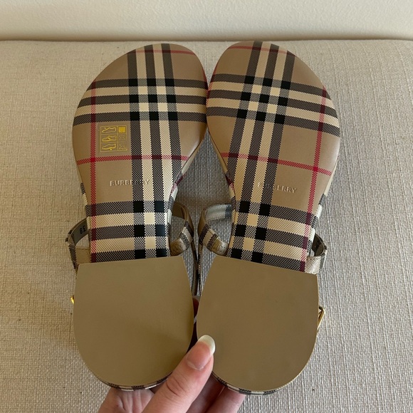 Burberry Emily Check Sandals - Picture 8 of 10